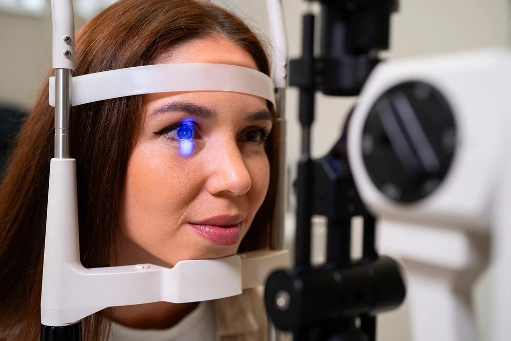 LASIK Eye Surgery: Procedure, Advantages, and Things to Consider?