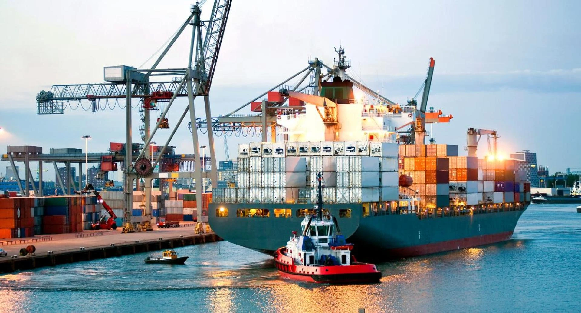 Navigating Import and Export Permits and Cargo Clearance in Singapore