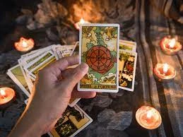 Who is the No.1 Tarot Card Reader in India?