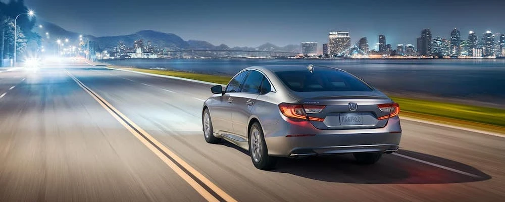 Review of Honda Accord hybrid in 2020