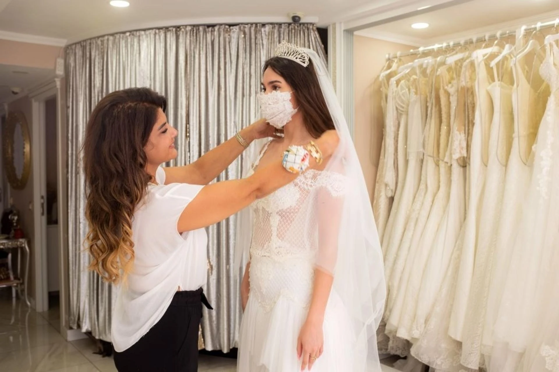 All Things TO Known about the Clothes Alterations near Me – Tips and Tricks