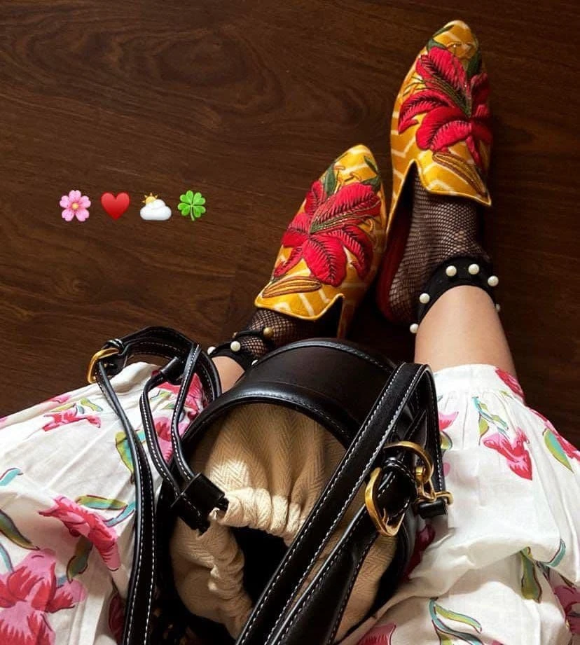 How to Choose the Perfect Pair of Women's Mule Shoes for Any Season