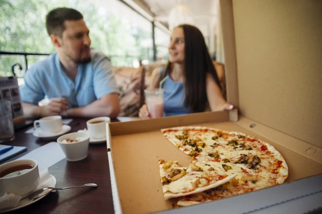 What Are The Specs of Custom Pizza Boxes and Cost Factors - TheOmniBuzz