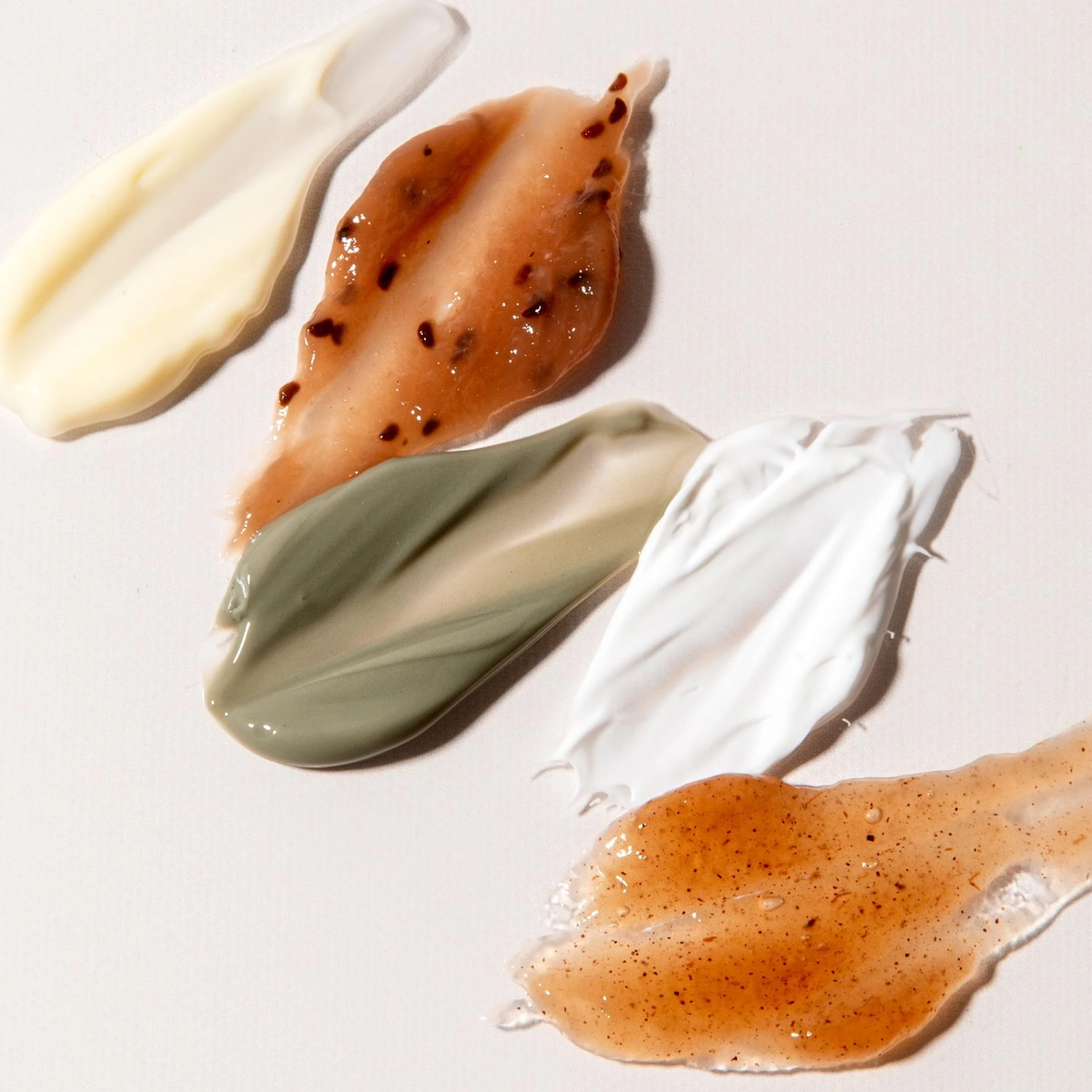 Key Differences Between Cleansing and Exfoliating