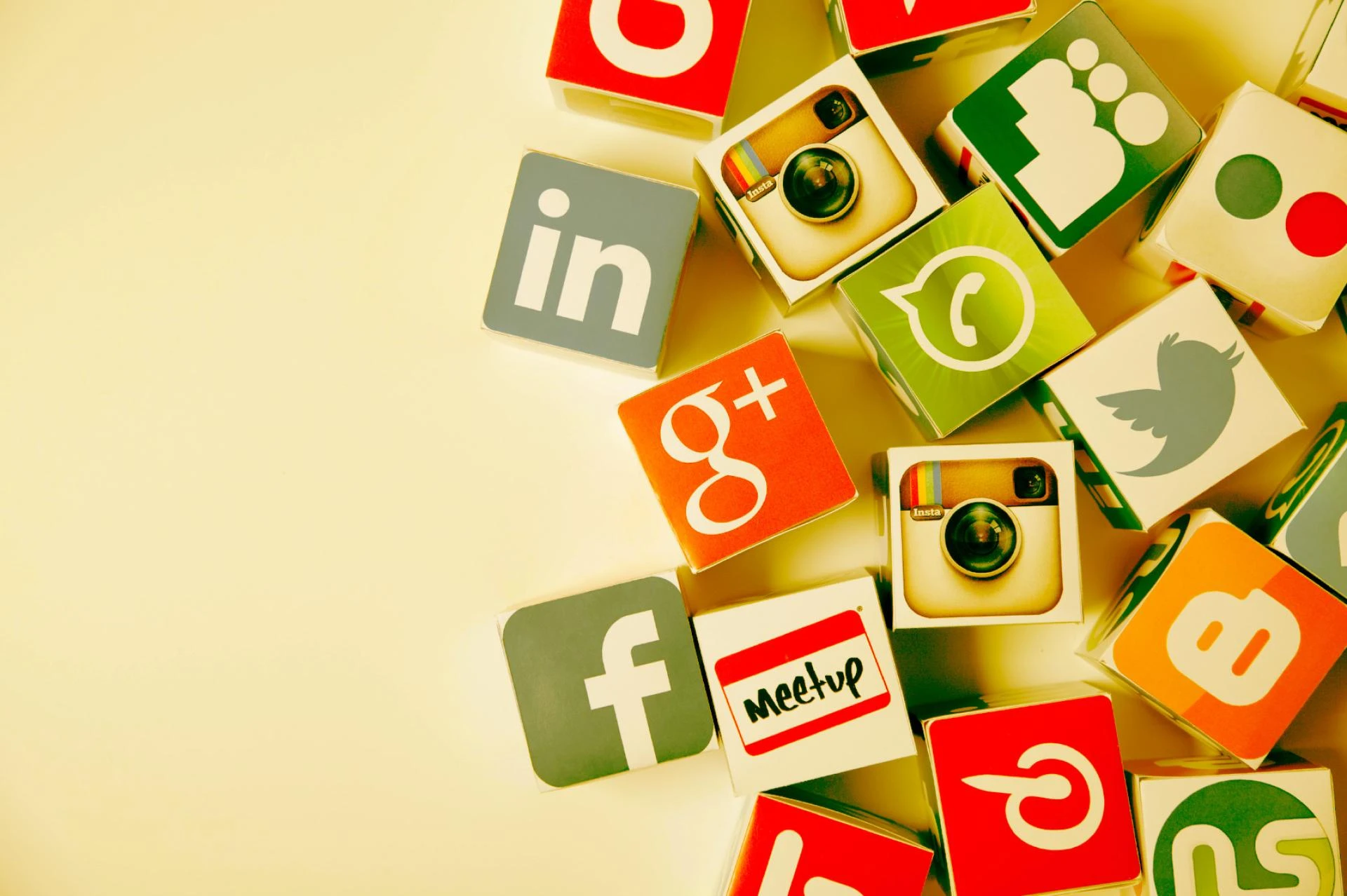 Tips to Build your Brand with Social Media Marketing