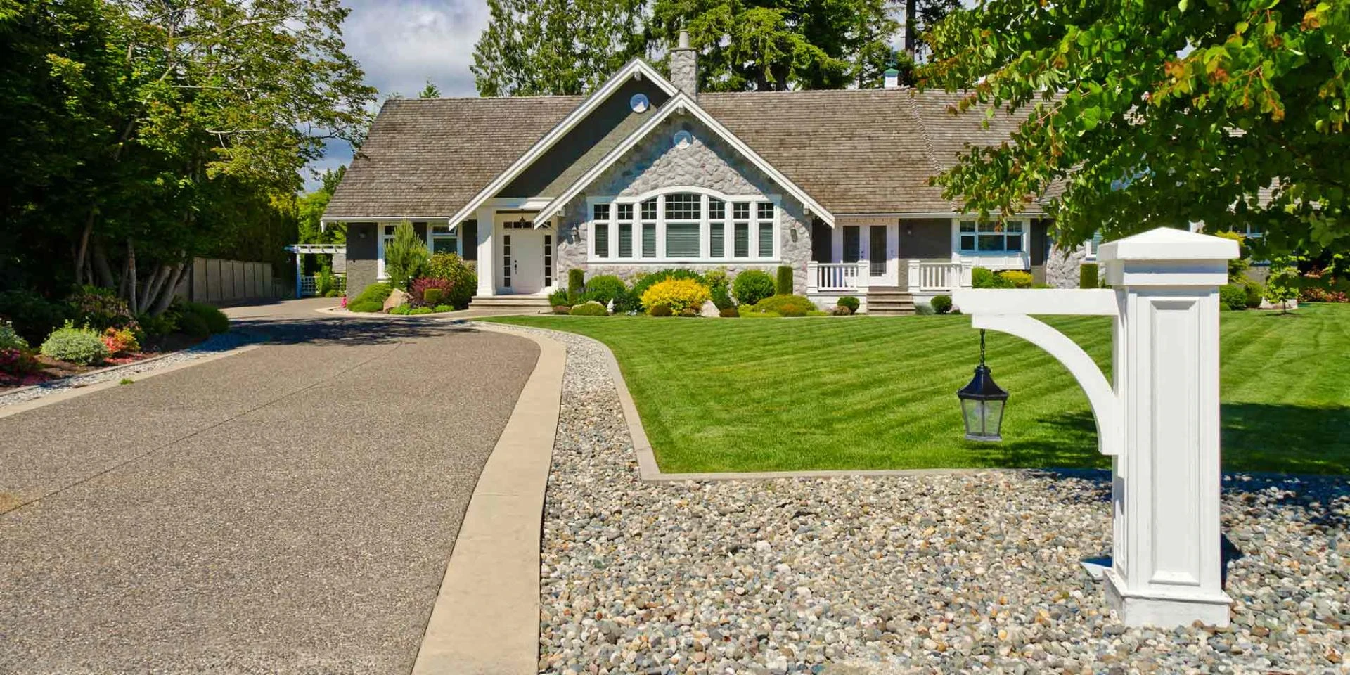 EA Diggers – Your Trusted Driveway Contractor in Crawley