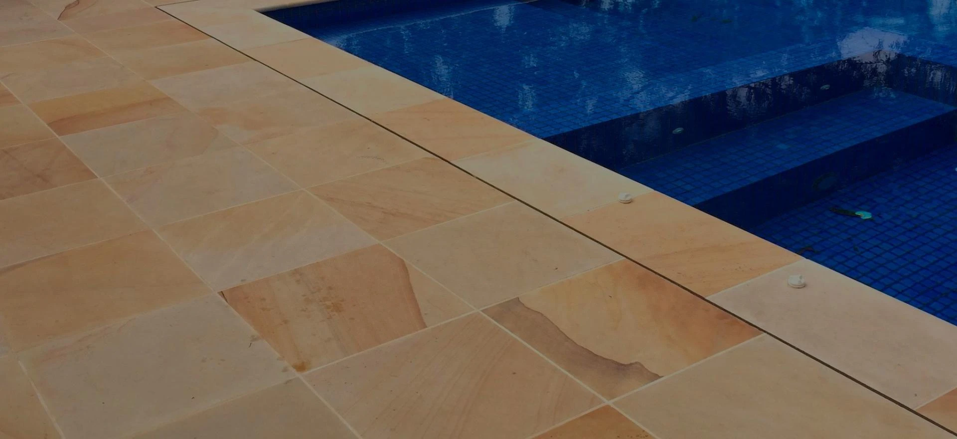 Know The Most Appropriate Way to Install Sandstone Pavers