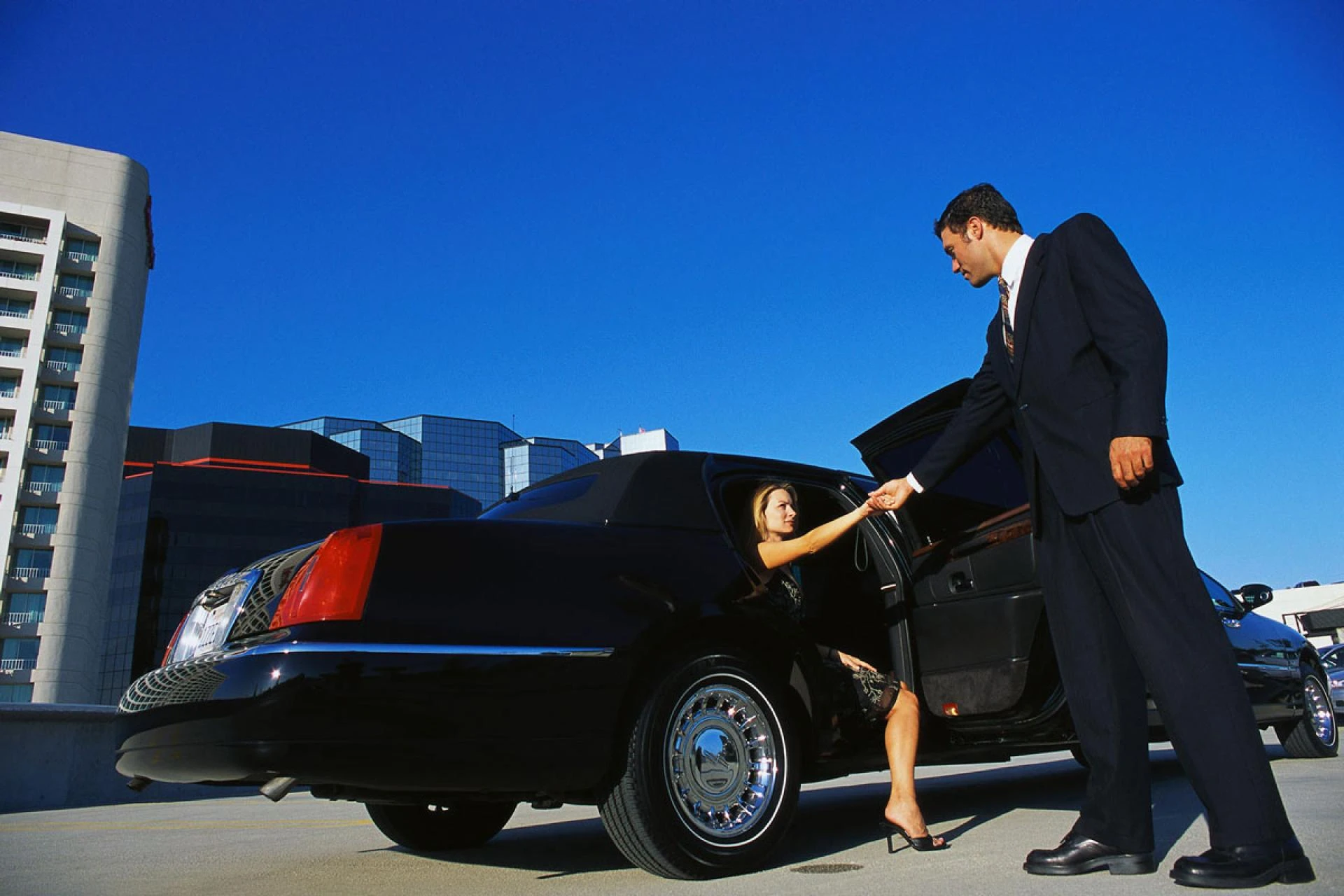 Luxury Travel Made Effortless with NYC Limo Service