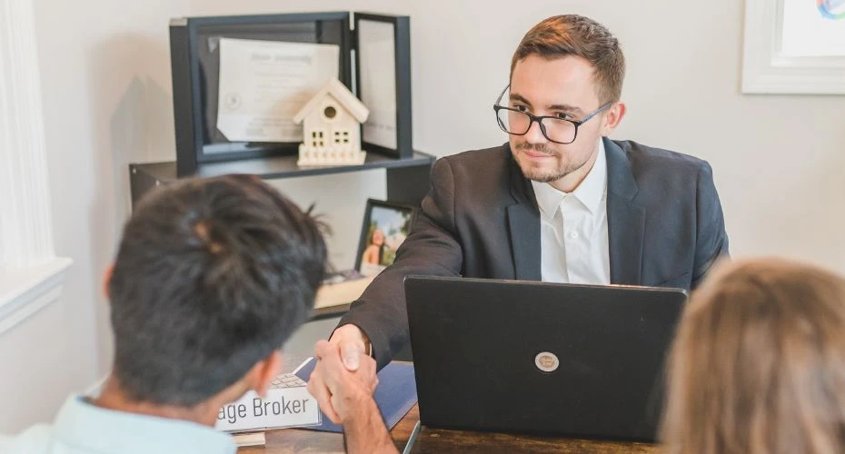 Navigating the Sydney Mortgage Market: Why You Need a Top Broker