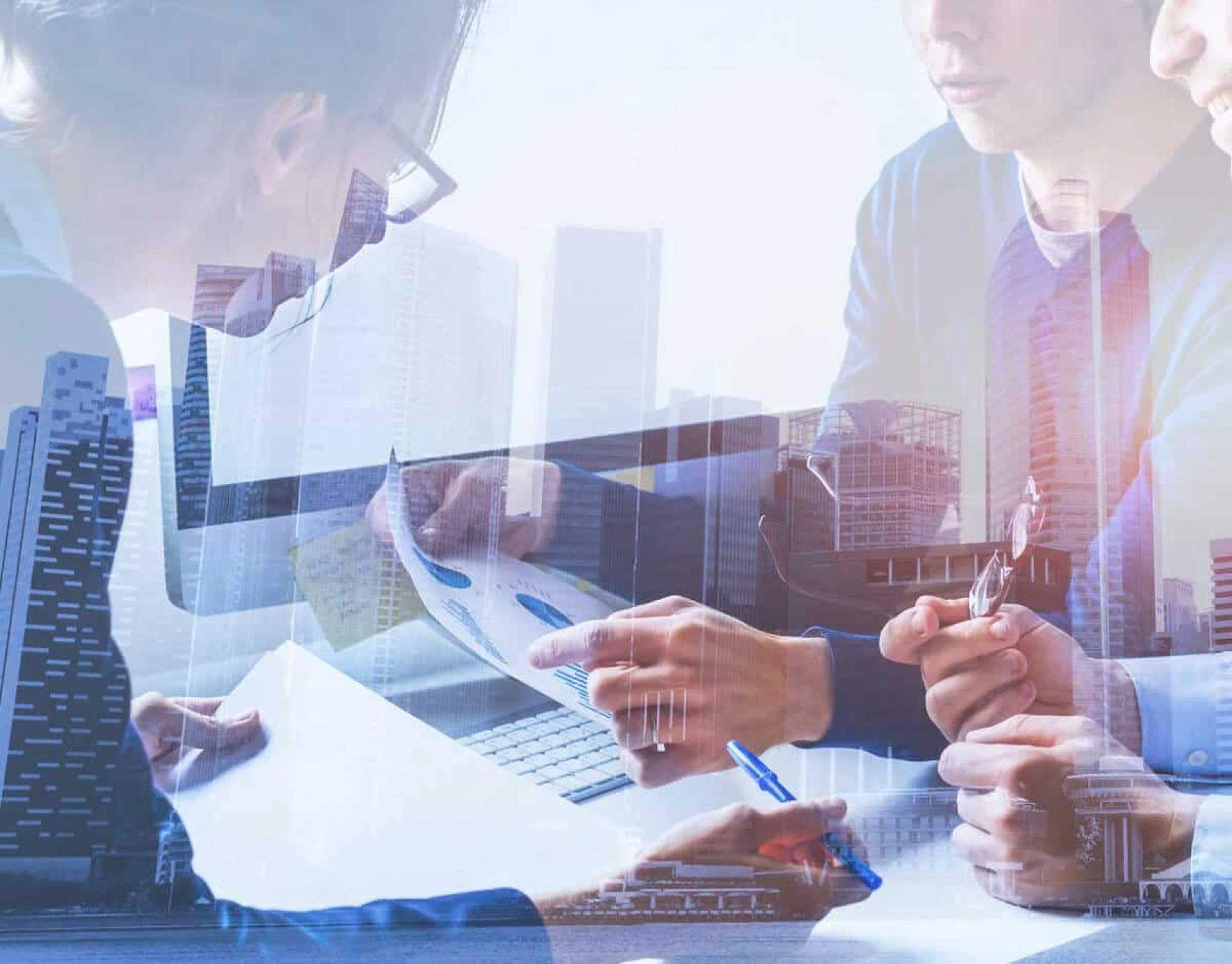 Navigating Legal Waters: A Guide to Commercial Lawyers in Brisbane