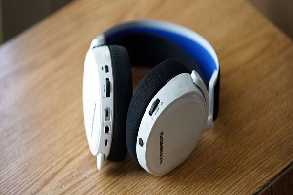 Everything You Need to Know About the SteelSeries Arctis 7P Headset