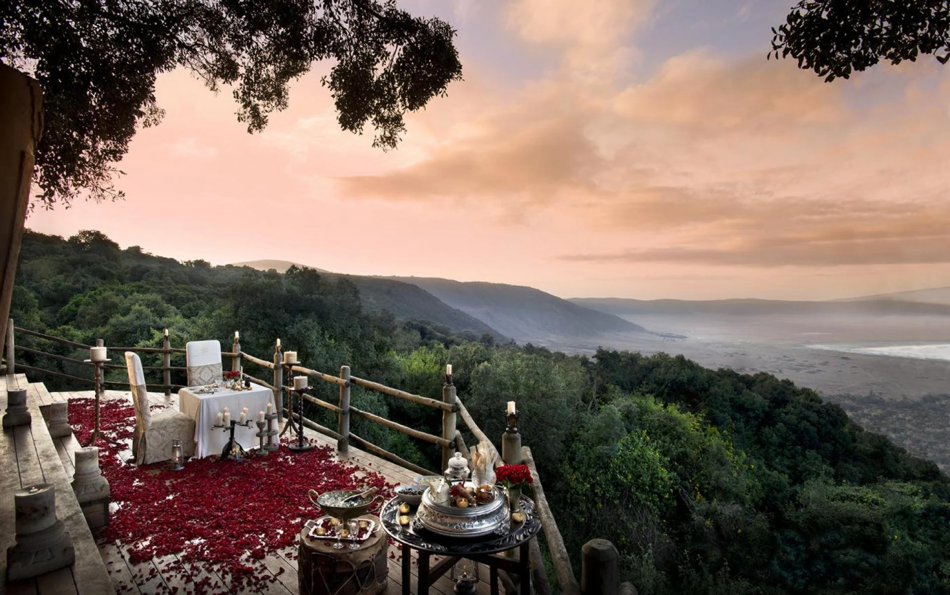 What makes the Ngorongoro Crater a must visit place right now?