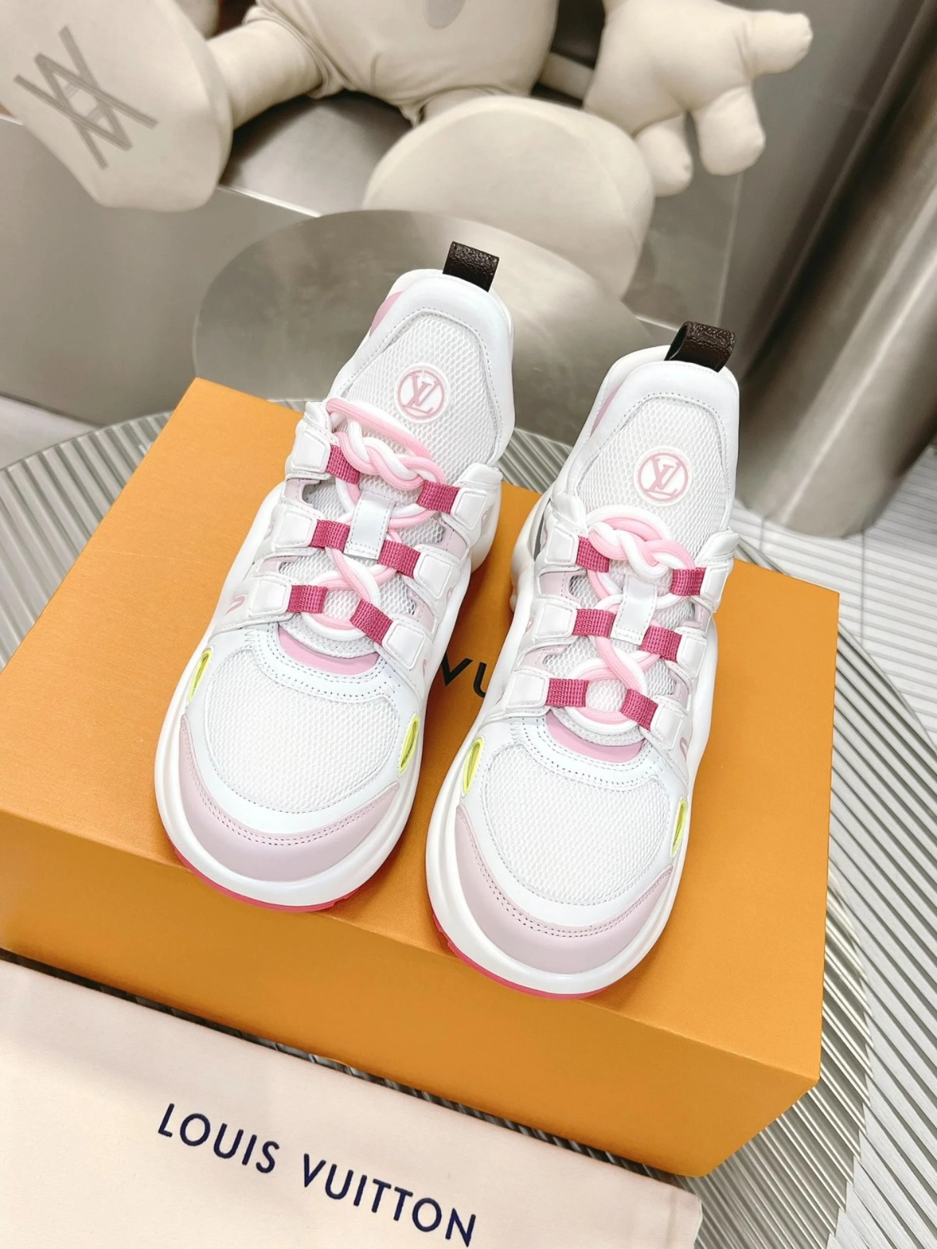 Stepping into Style: The Allure of Designer Shoes
