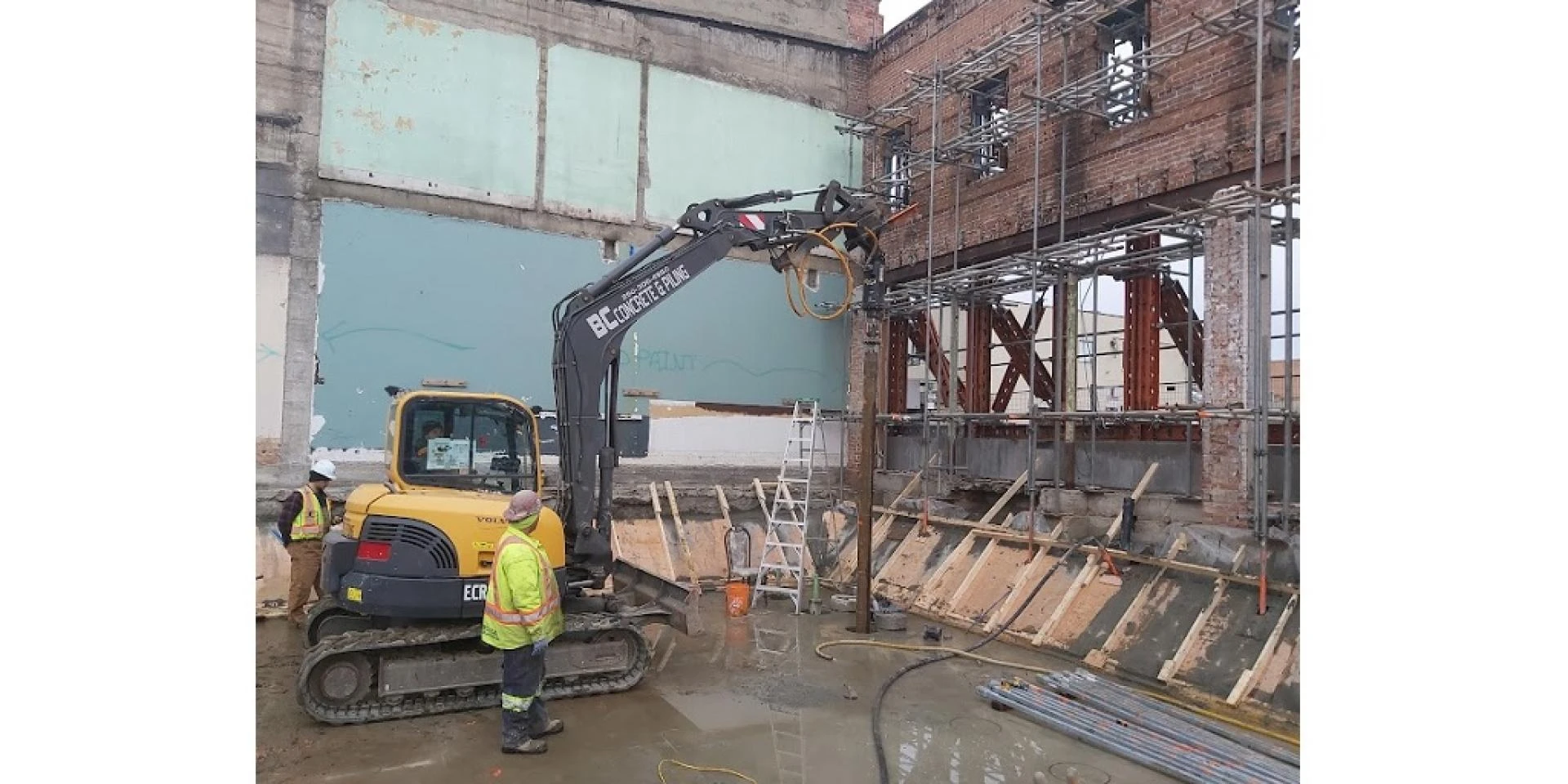 The Advantages of Helical Piling Services for Residential Construction