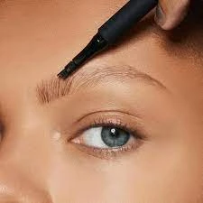 What Advantages Does Semi-Permanent Makeup Training Have For Your Career?