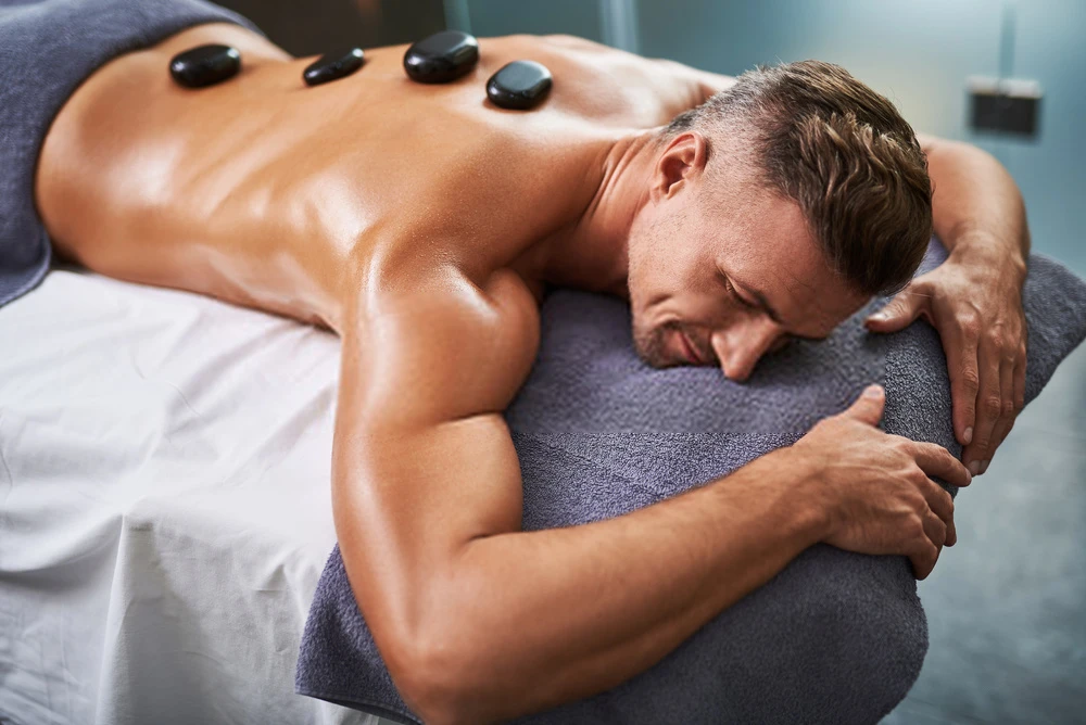 Tips for Keeping a Massage Table Warming Pad Clean