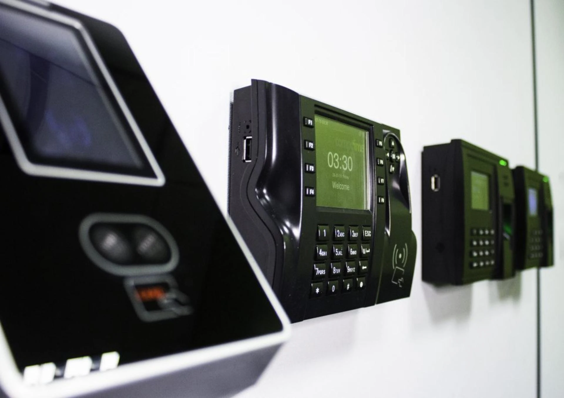 How to Create an Effective Time and Attendance System