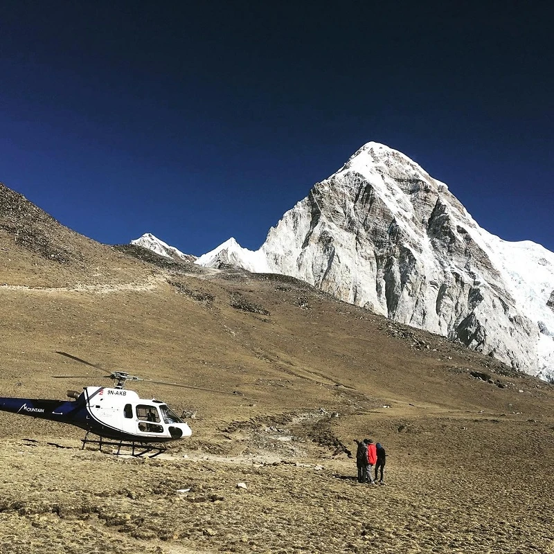 Best Time to trek Annapurna Circuit Trek - Spring/Autumn Season in Tilicho Lake