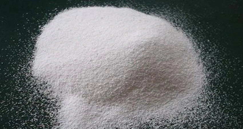 Quartz Powder 101: Essential Characteristics and Uses