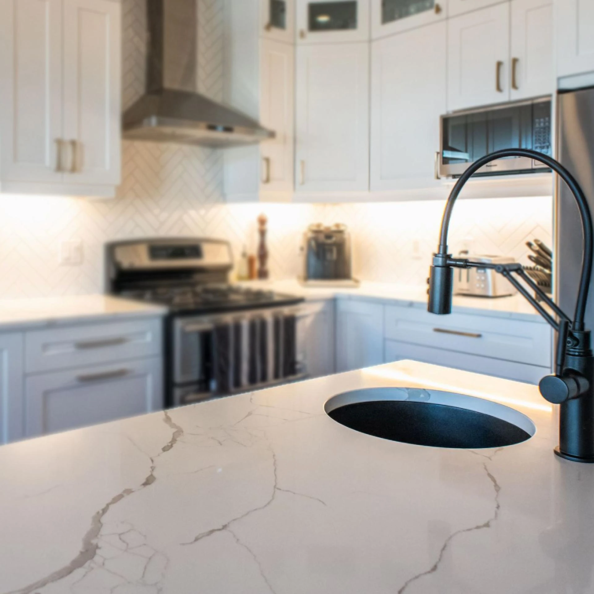 5 Reasons to Choose Marble for Your Kitchen Countertops