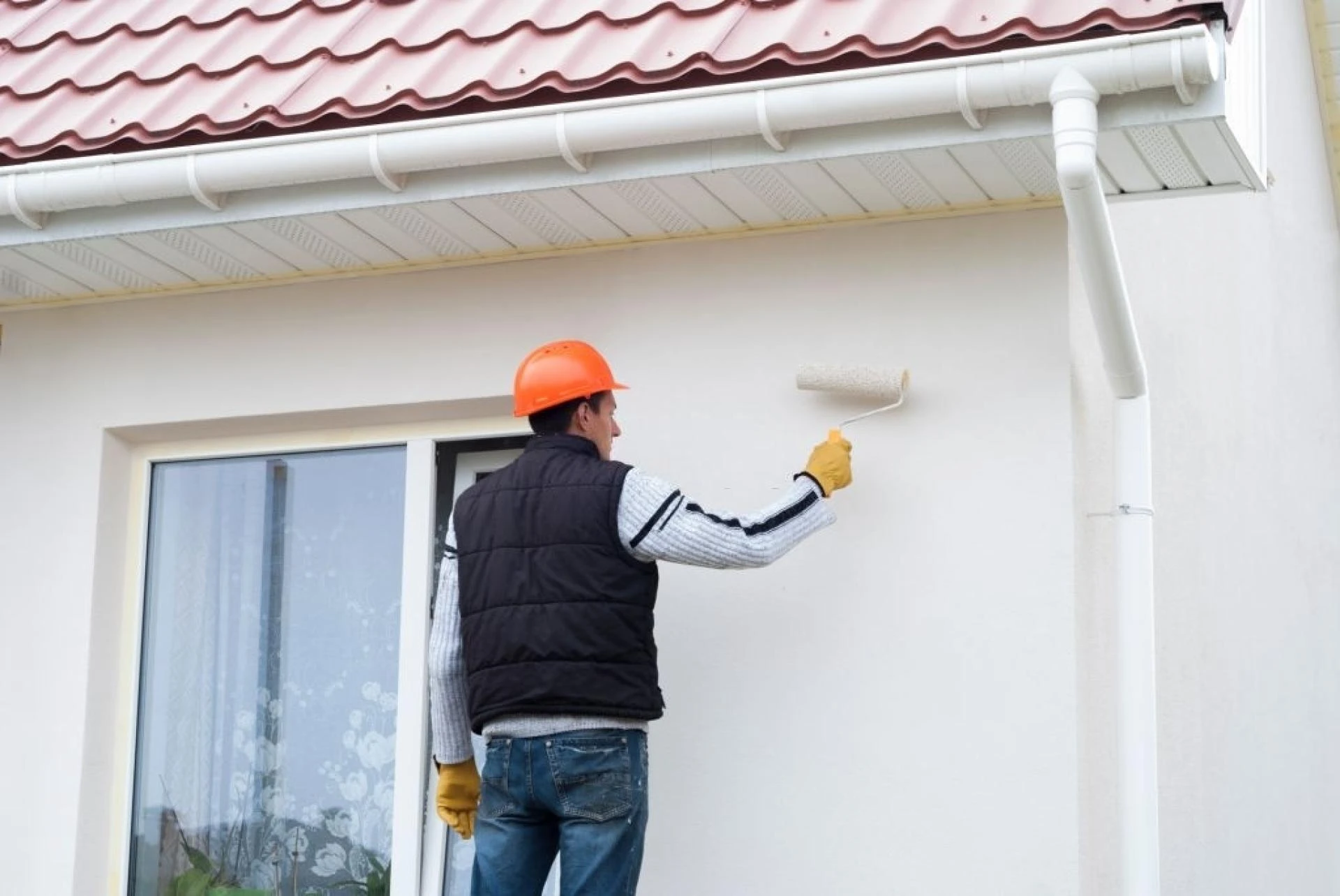 Dubai Painting Services | Paint the Outside of Your Home With Professional Painters
