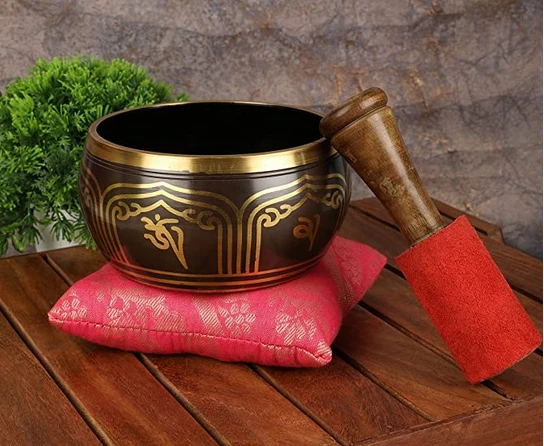 What should I look for when buying a Tibetan Singing Bowl?
