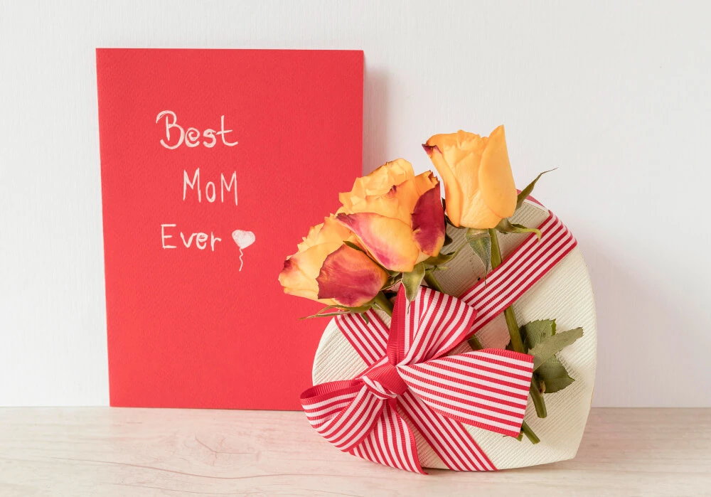 Bring Her Huge Surprise By Presenting Best Mothers Day Flowers