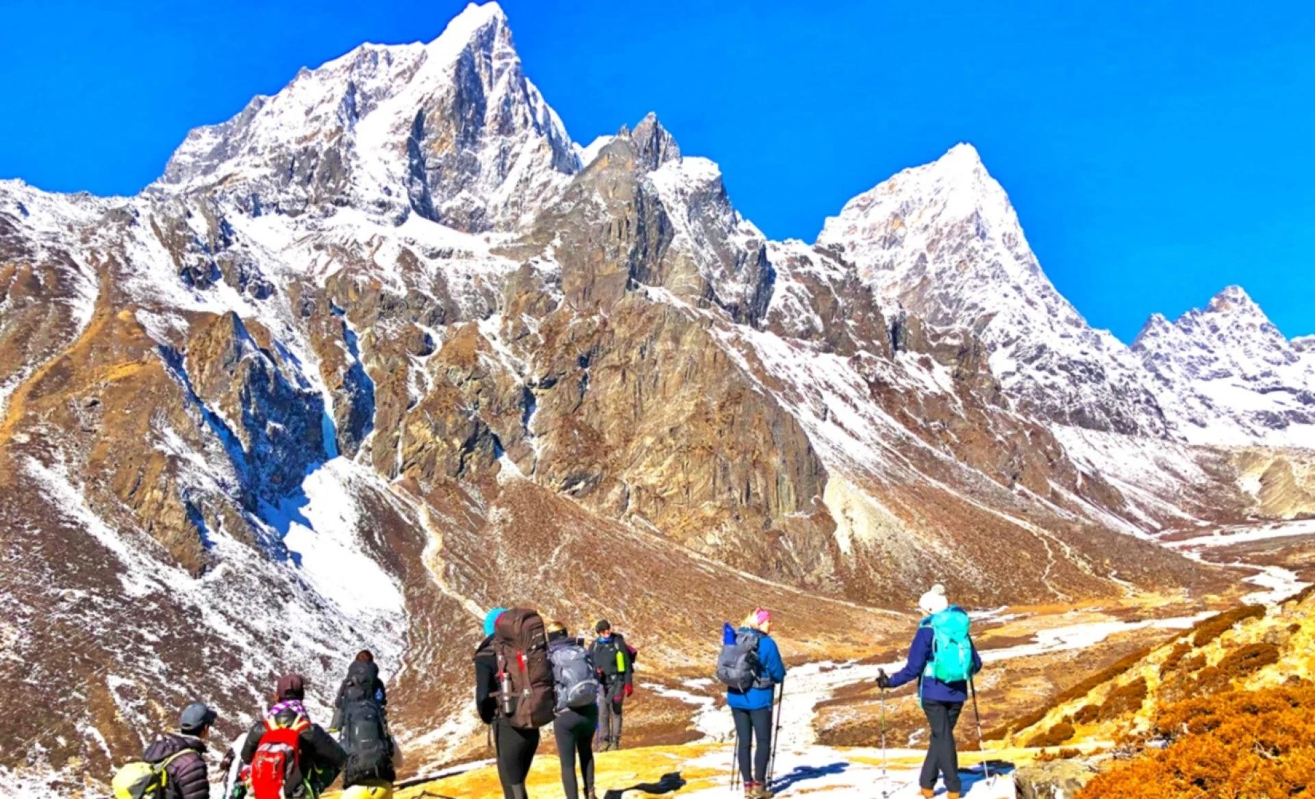 Makalu Base Camp Trek- A Complete Guide 2024