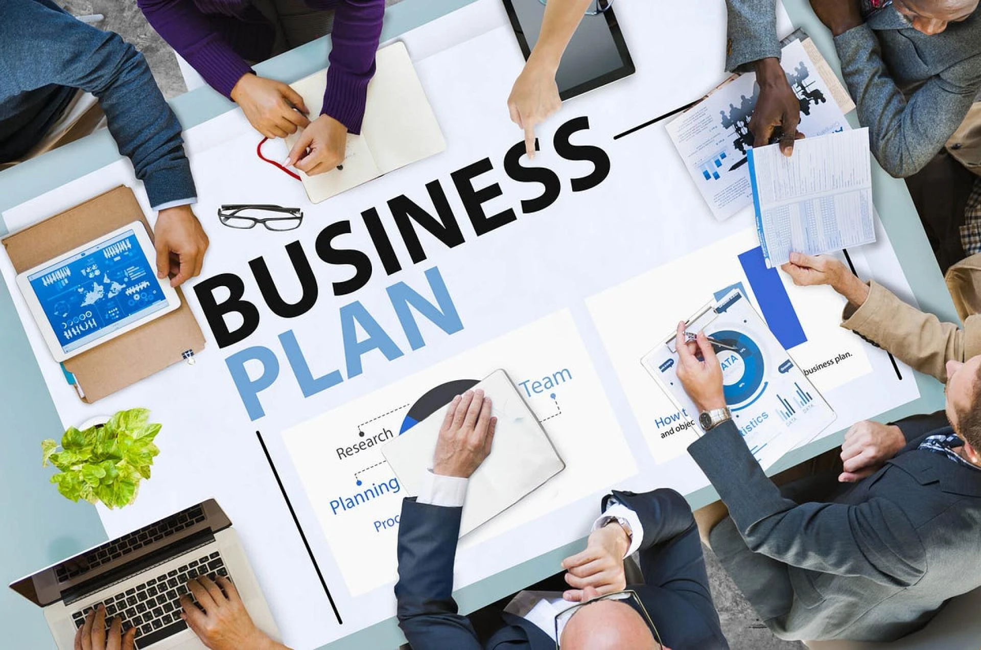 6 Key Factors to Consider When Choosing a Business Valuation Service