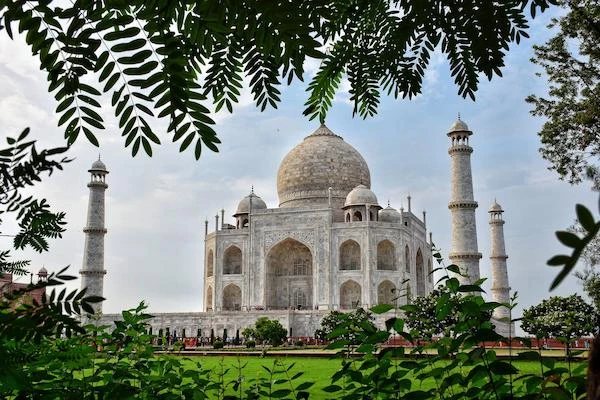 Taj Mahal Single Day Tour: Some Effective Planning Tips To Follow!