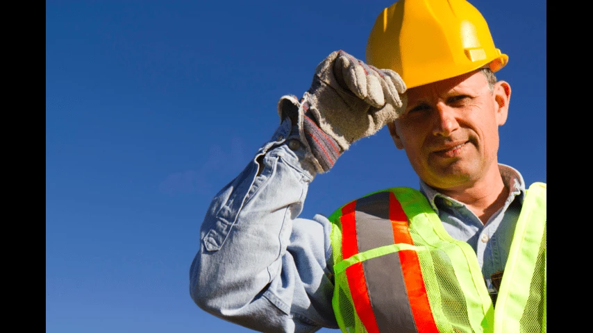 What Are the Benefits of Safety Signage and Signals in NEBOSH Safety Course?