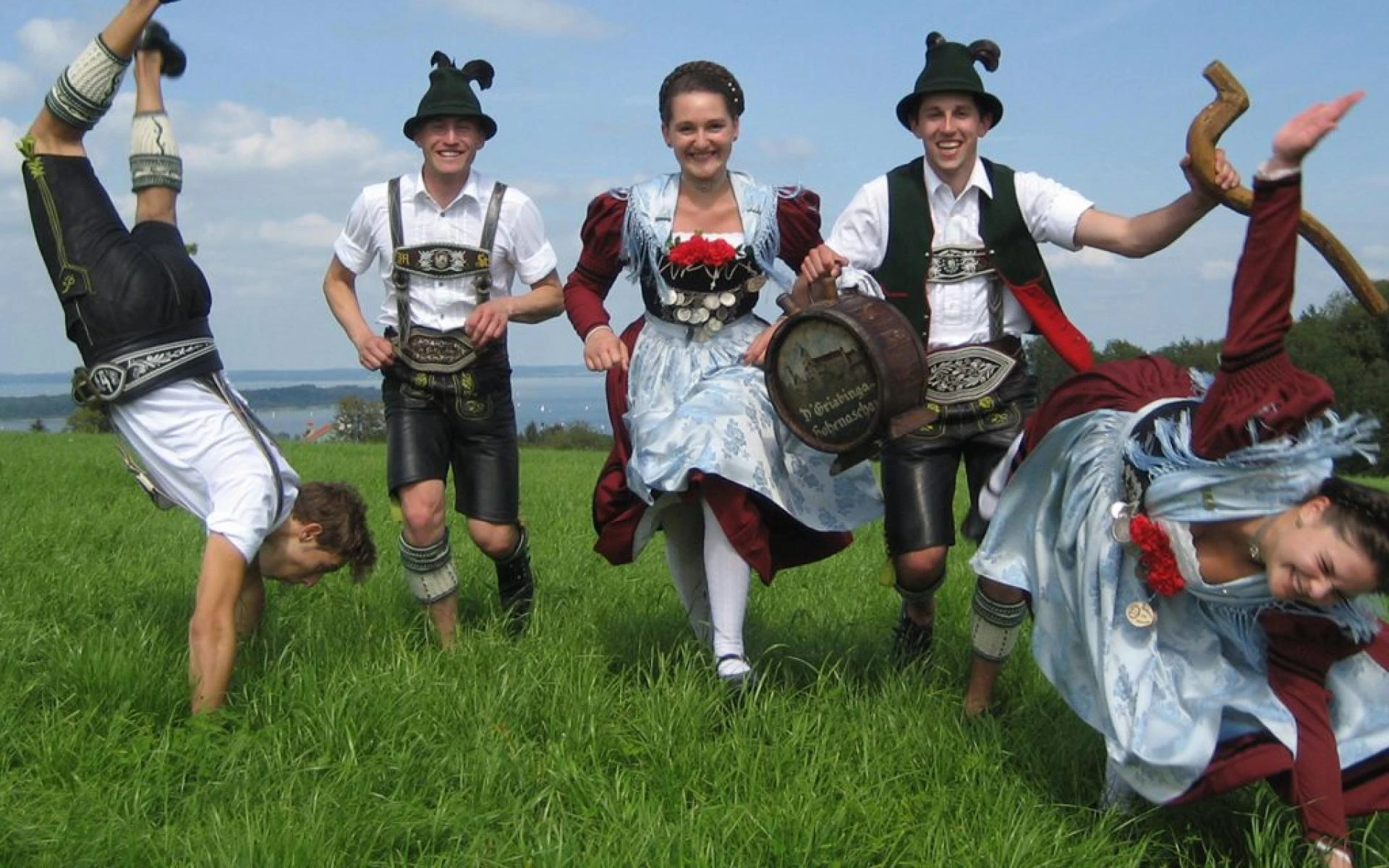 Alpen Lederhosen: Your Gateway to Authentic Trachten