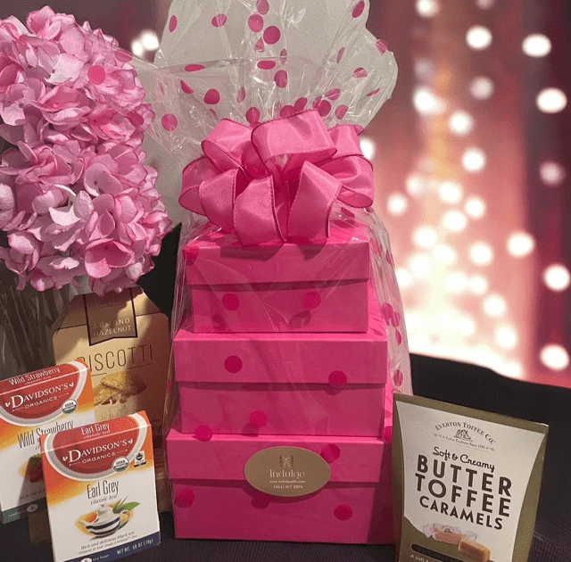 Seasonal Company Gifts for Employees Celebrate with Style