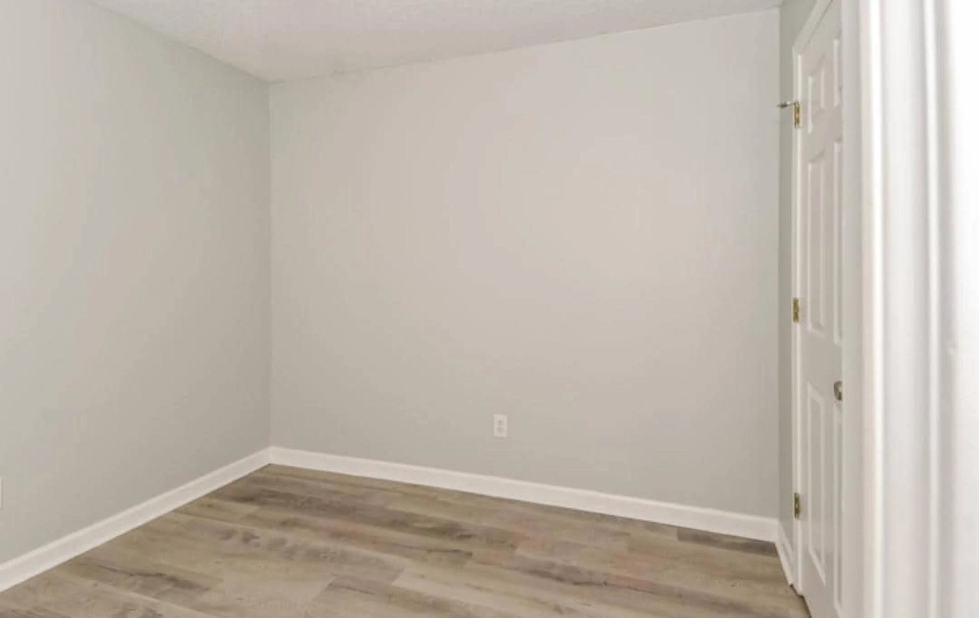 How to Choose the Right Solicitor in the UK: An Updated 2024 Guide