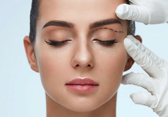 How to Choose the Best Eyelid Surgery Doctor in Riyadh for Your Needs