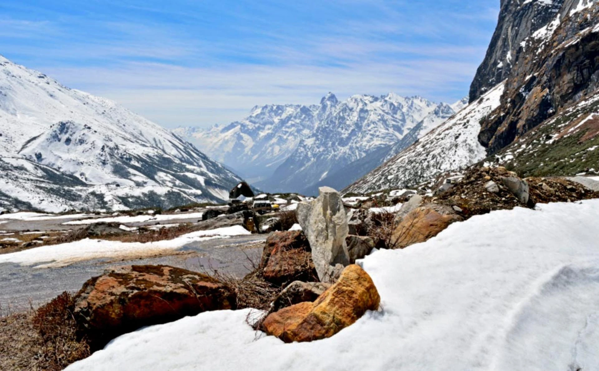 Sikkim Package Tour from Bagdogra Airport - GRAB BEST SEASON RATE