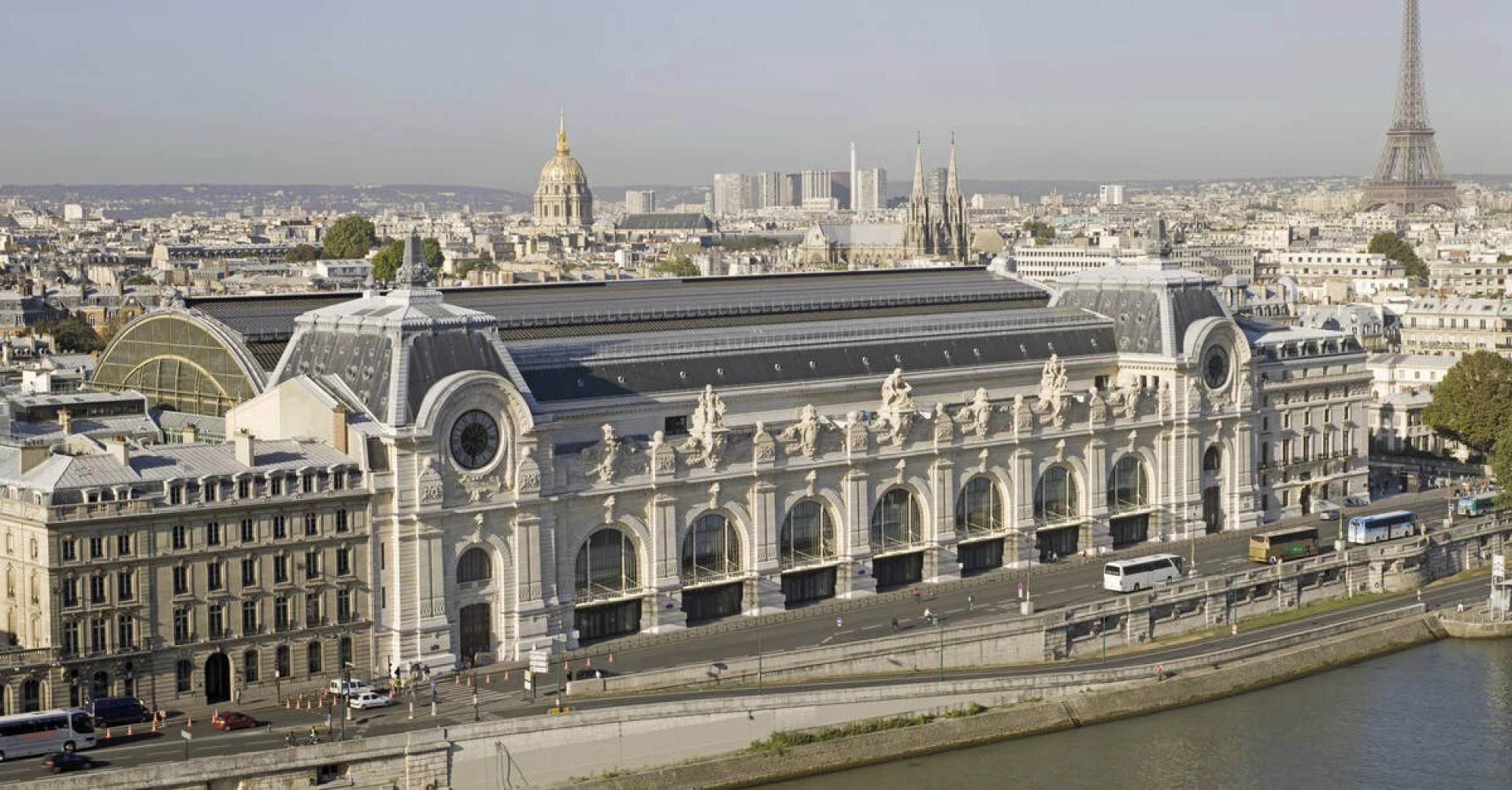 Uncovering the Hidden Gems of Paris: Must-Visit Attractions