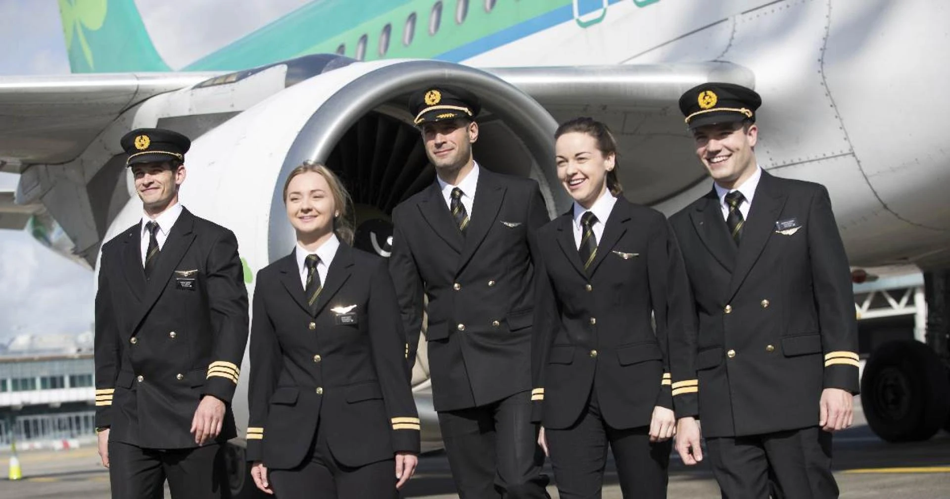 How to Choose the Best Aviation Uniform Supplier in Dubai
