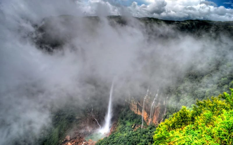 Shillong Meghalaya Cherrapunji Package Tour - BEST OFFER!!