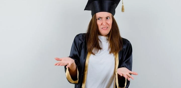 How to analyse and pay debts after graduation?