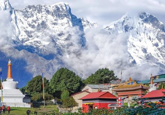 Everest Base Camp Chola Pass Gokyo Trek