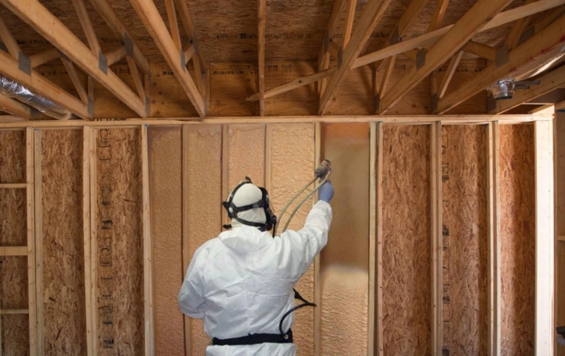 How To Properly Install Blow Insulation Services In Laurel, MT