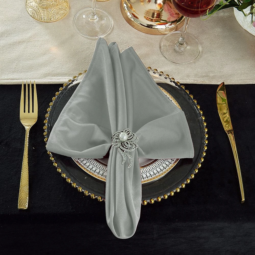 How to Find the Right Table Linens for Your Wedding