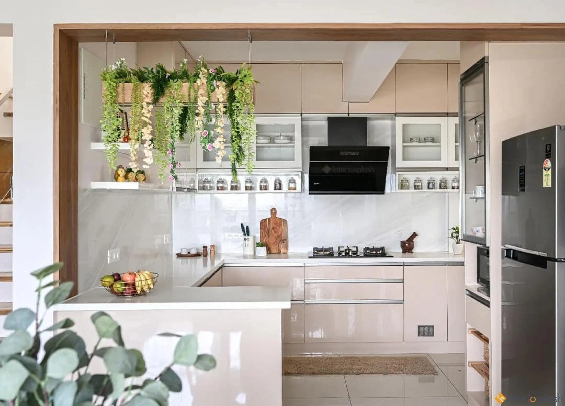 Creating a Gourmet Haven: Luxury Kitchen Interior Design Tips
