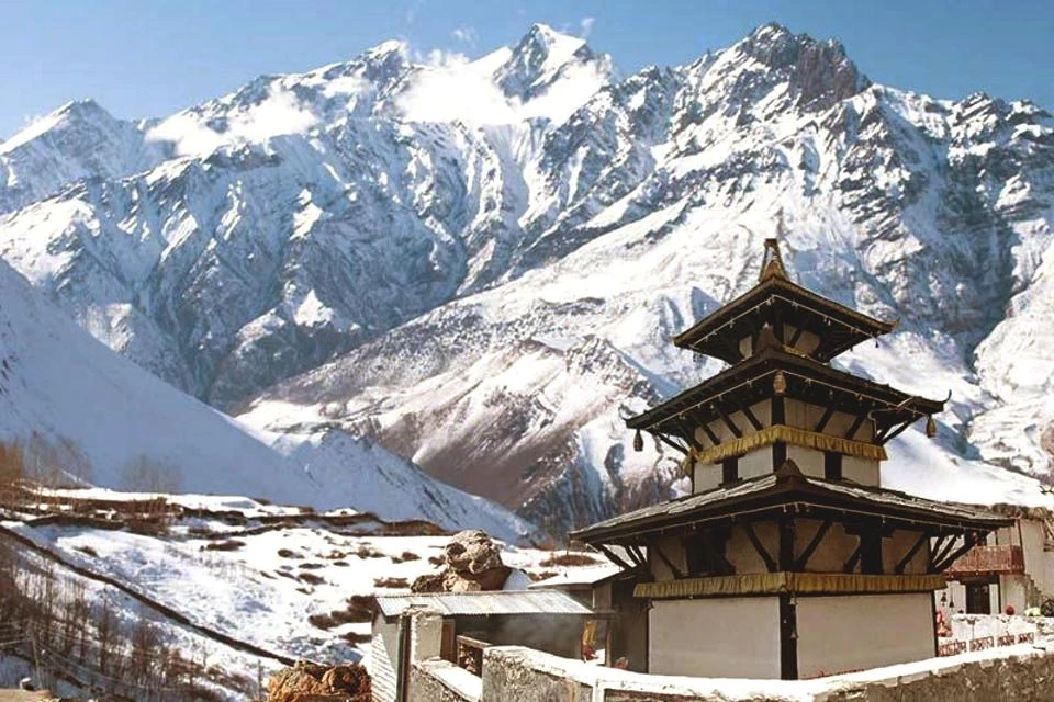 Book Wonderful Nepal Package Tour with Kathmandu, Pokhara, Chitwan, Nagarkot - Book Now!