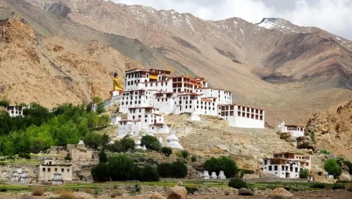 Ladakh Package Tour from Kolkata with NatureWings - 2022 Durga Puja Spl Tour