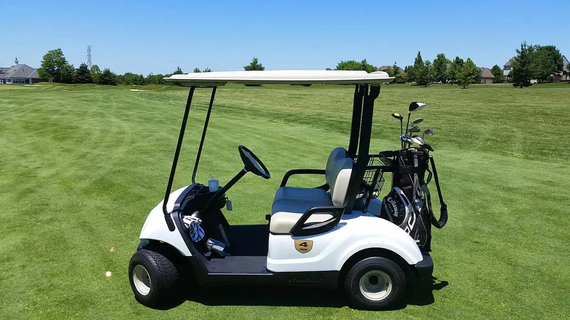 Safety Tips for Operating a Golf Cart On and Off the Course