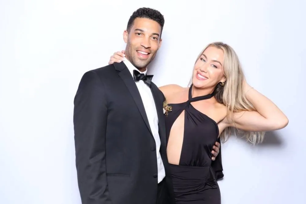 Top 12 Reasons to Consider a Photo Booth Rental for Your Event