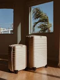 Choosing the Perfect Luggage Bag: A Comprehensive Guide