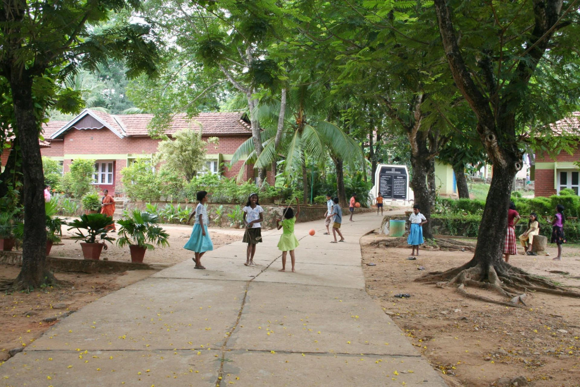 Know How Can An NGO Help To Provide Education For Poor Children?